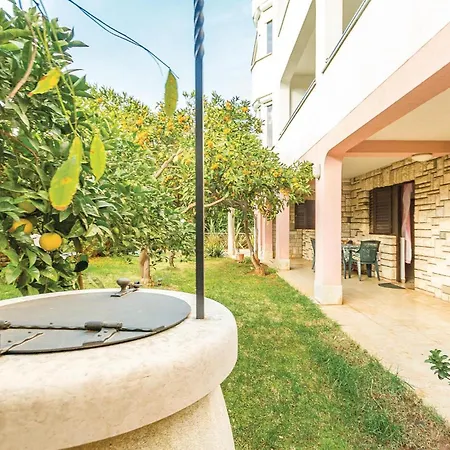 1 Bedroom Stunning In Pula