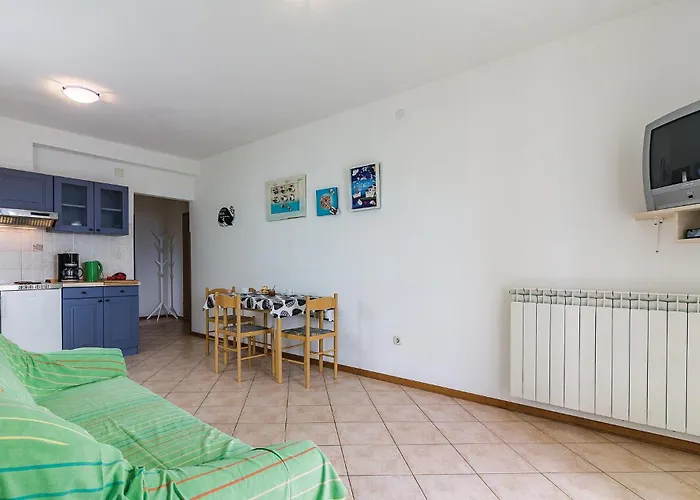 Appartement 1 Bedroom Stunning In Pula