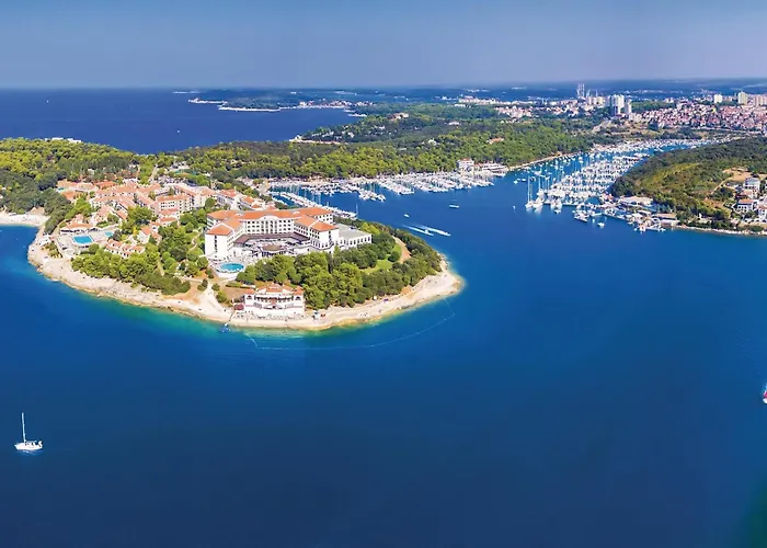 1 Bedroom Stunning In Apartment Pula