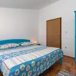 1 Bedroom Stunning In Pula